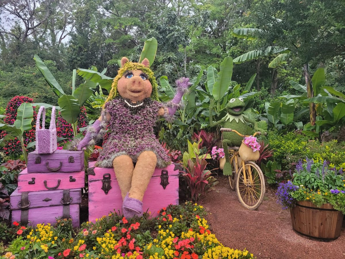 The Miss Piggy and Kermit topiary inside of the Morocco pavilion. Photo provided by Jillian Lewis.